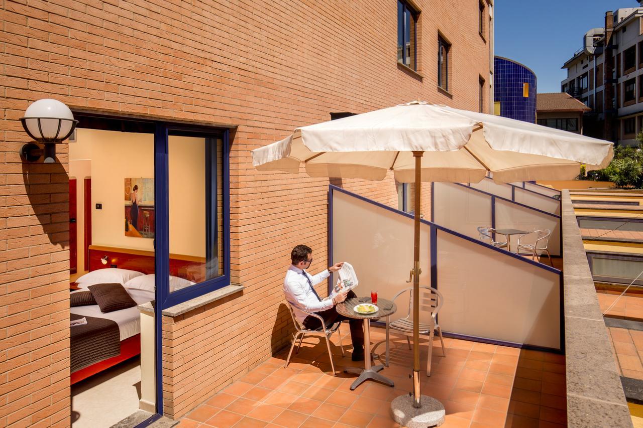 Best Western Blu Hotel Roma Exteriör bild