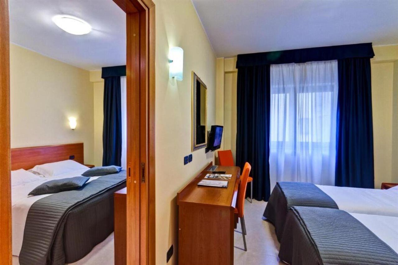 Best Western Blu Hotel Roma Exteriör bild